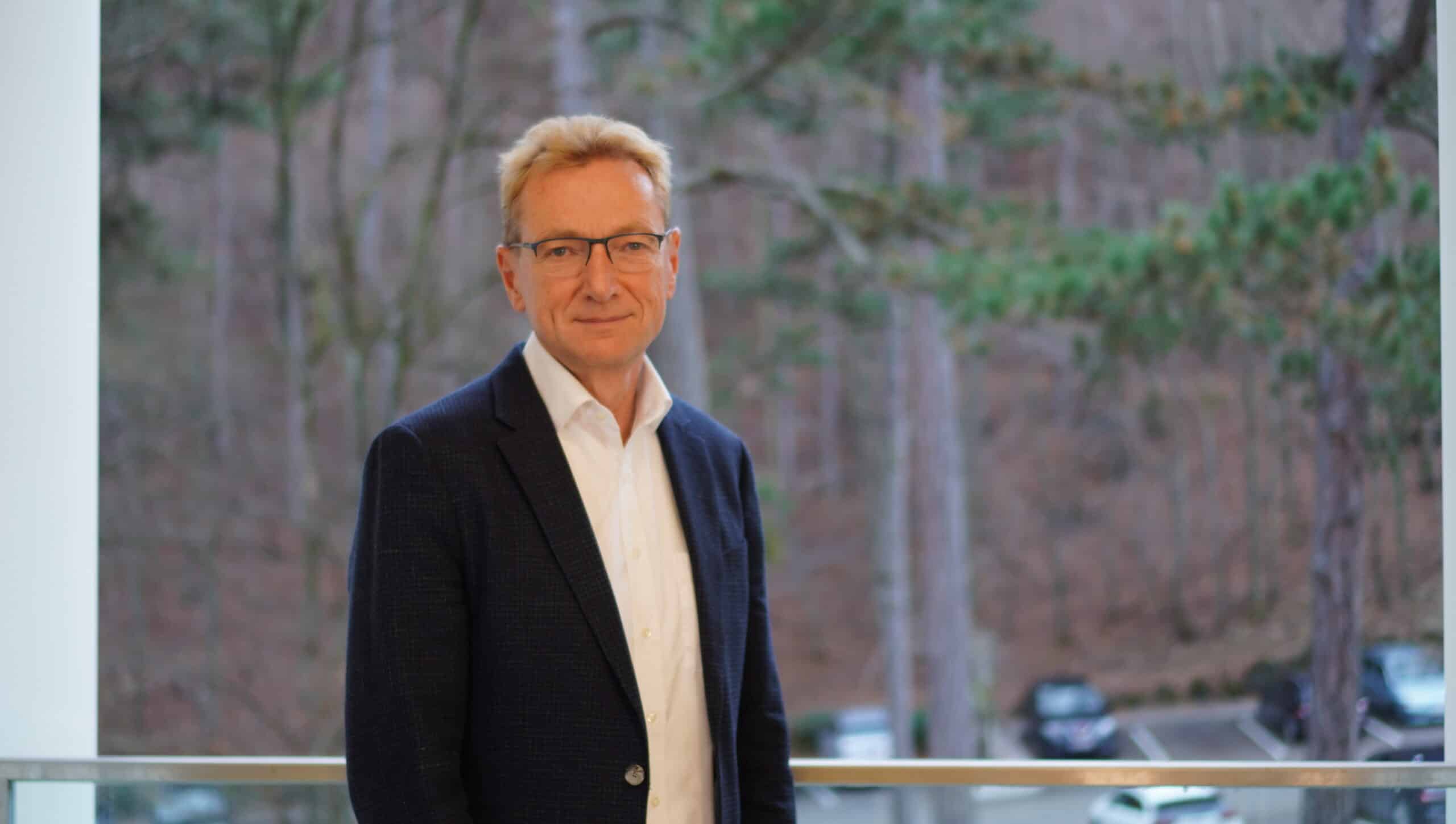 Stephan Giesbergen – CEO